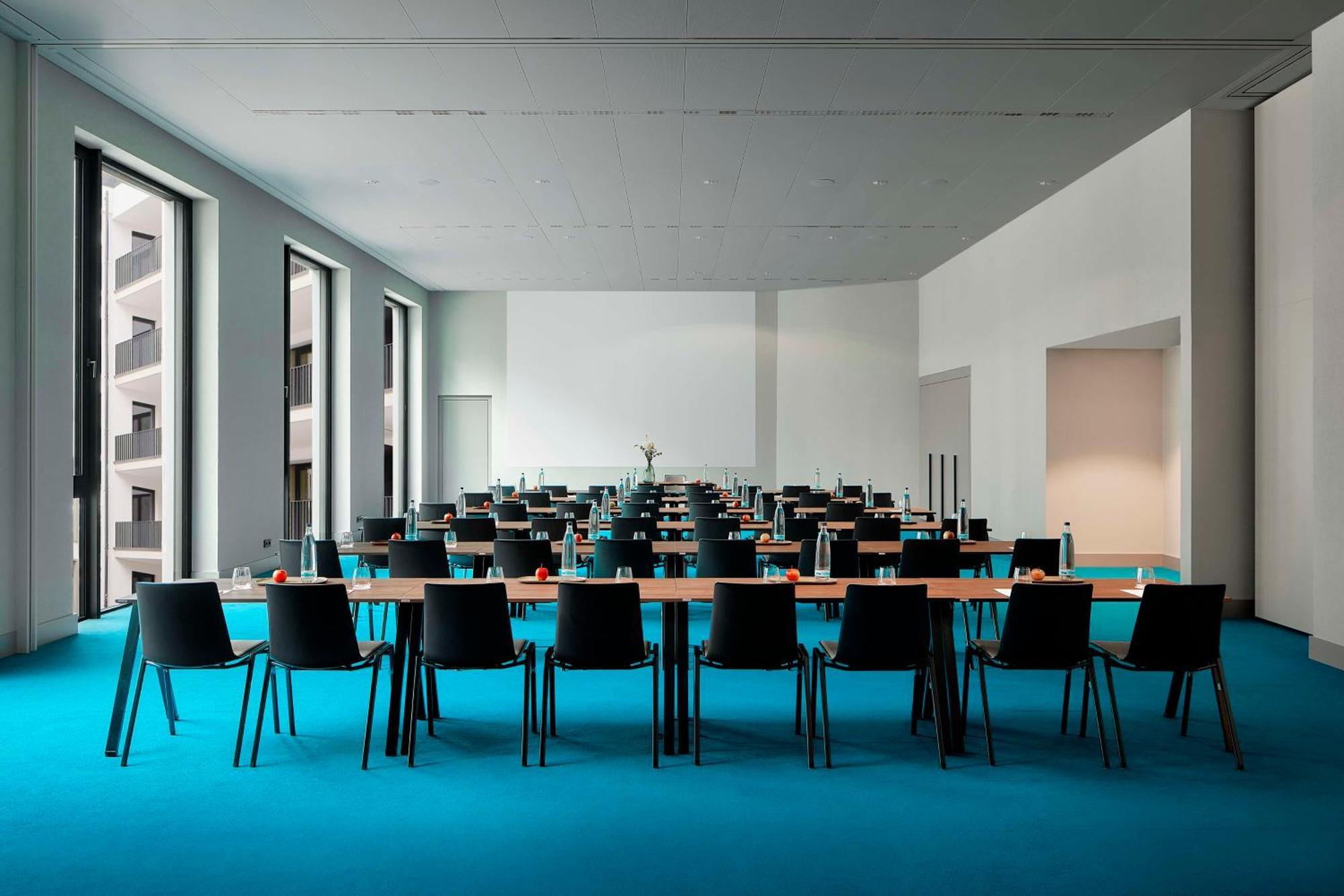 Nh Collection Frankfurt Spin Tower Ξενοδοχείο Φραγκφούρτη Εξωτερικό φωτογραφία