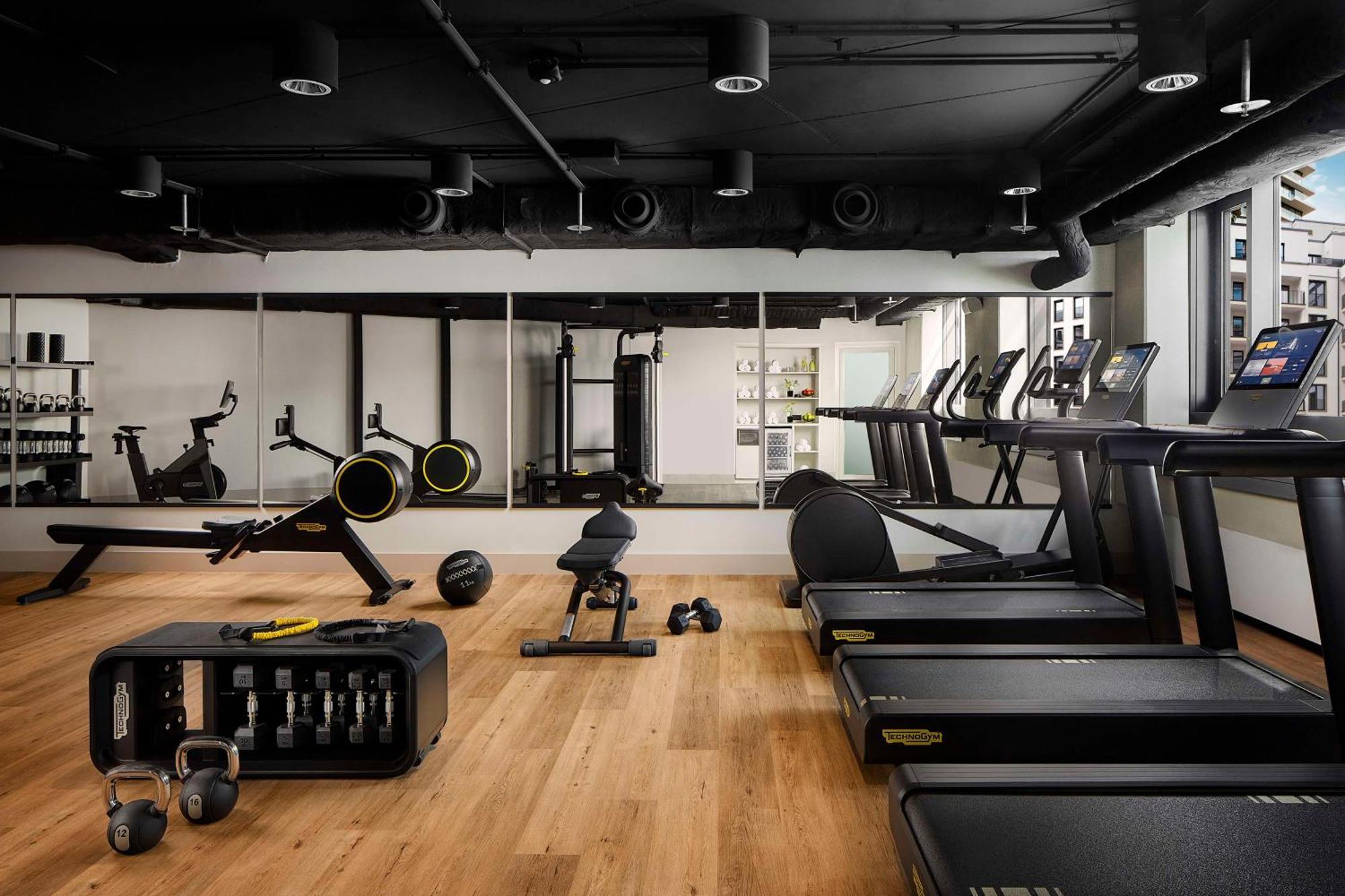 Nh Collection Frankfurt Spin Tower Ξενοδοχείο Φραγκφούρτη Εξωτερικό φωτογραφία