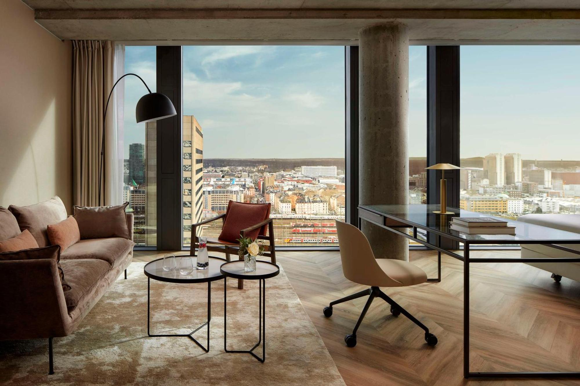 Nh Collection Frankfurt Spin Tower Ξενοδοχείο Φραγκφούρτη Εξωτερικό φωτογραφία