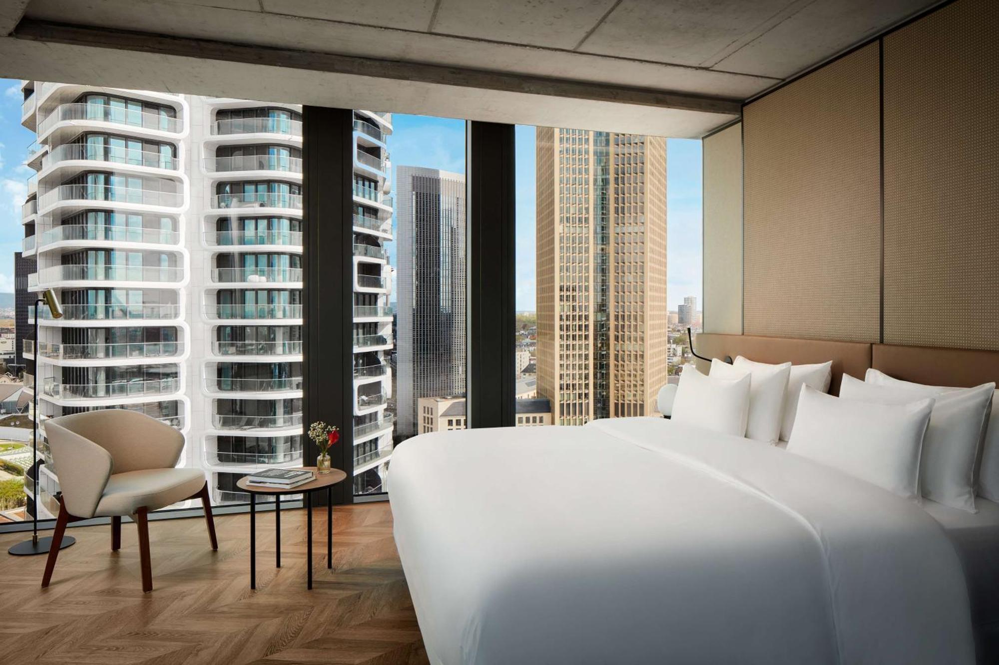 Nh Collection Frankfurt Spin Tower Ξενοδοχείο Φραγκφούρτη Εξωτερικό φωτογραφία