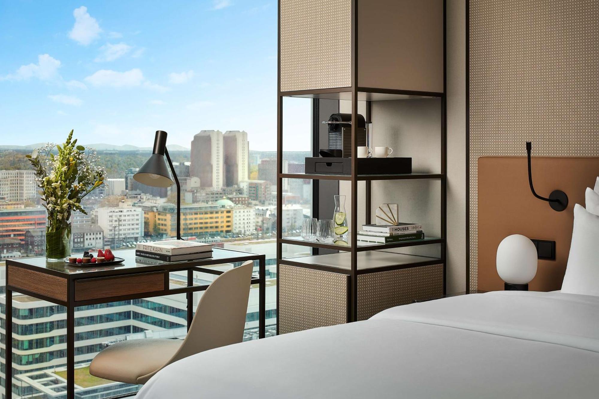 Nh Collection Frankfurt Spin Tower Ξενοδοχείο Φραγκφούρτη Εξωτερικό φωτογραφία