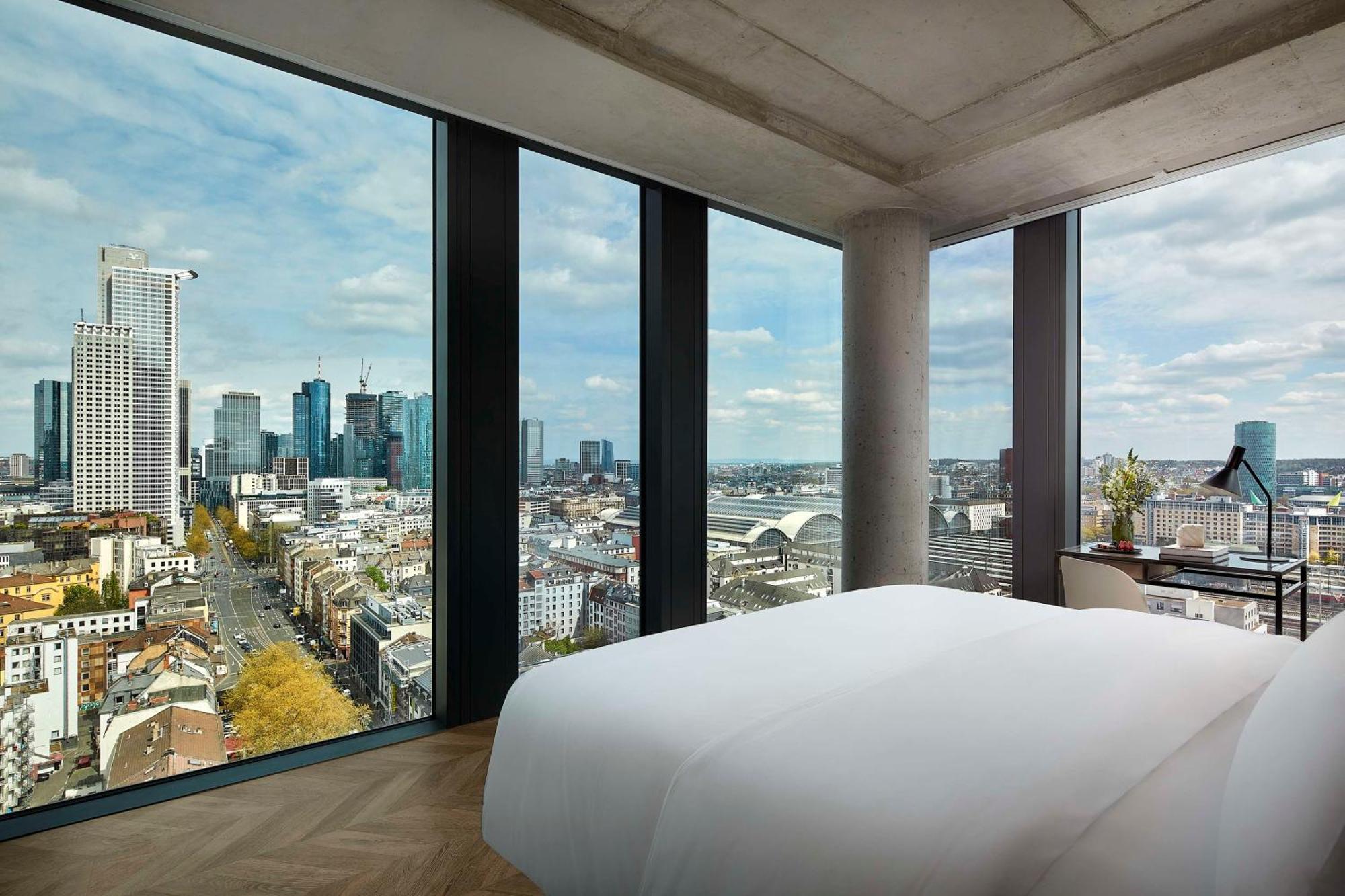 Nh Collection Frankfurt Spin Tower Ξενοδοχείο Φραγκφούρτη Εξωτερικό φωτογραφία