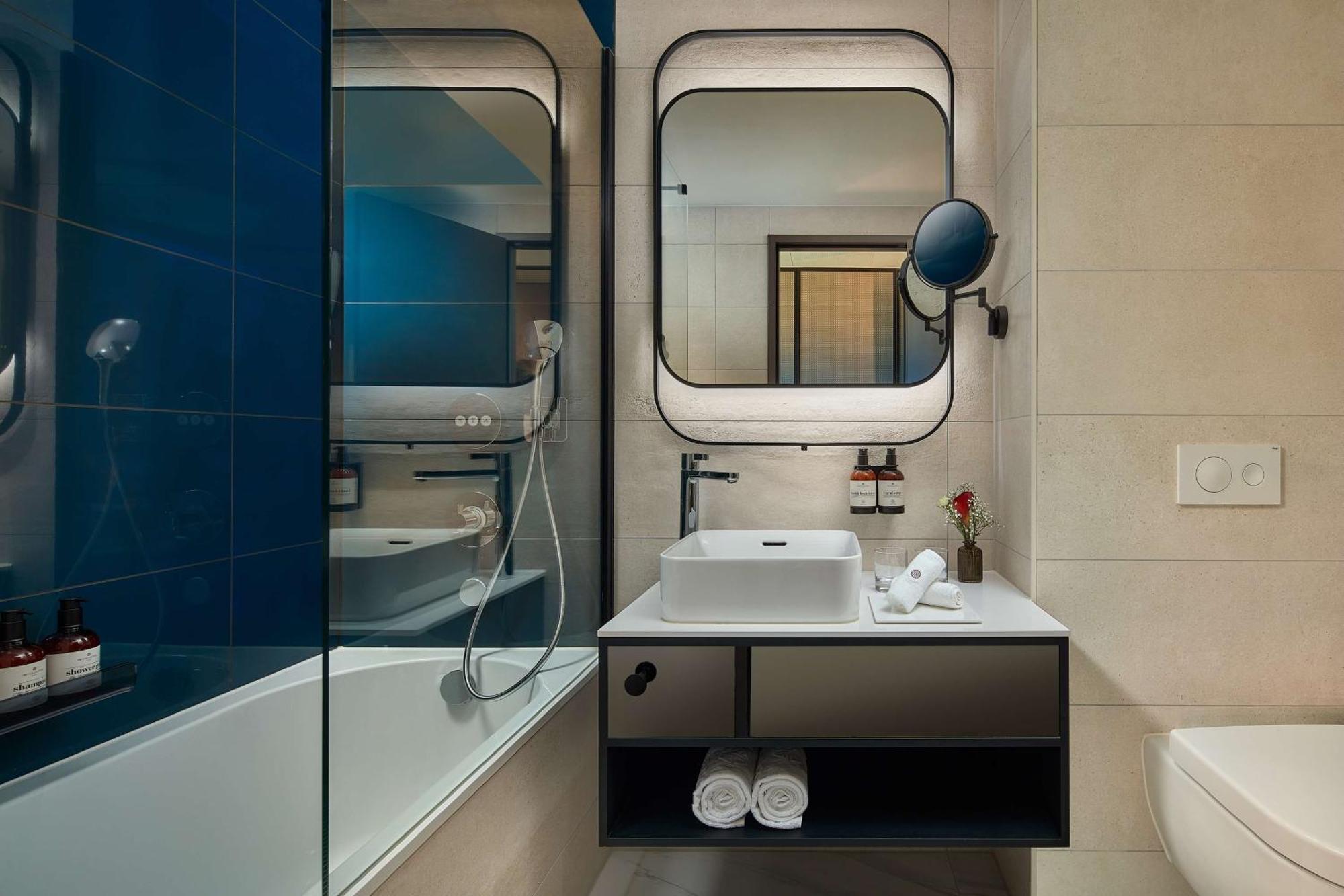 Nh Collection Frankfurt Spin Tower Ξενοδοχείο Φραγκφούρτη Εξωτερικό φωτογραφία